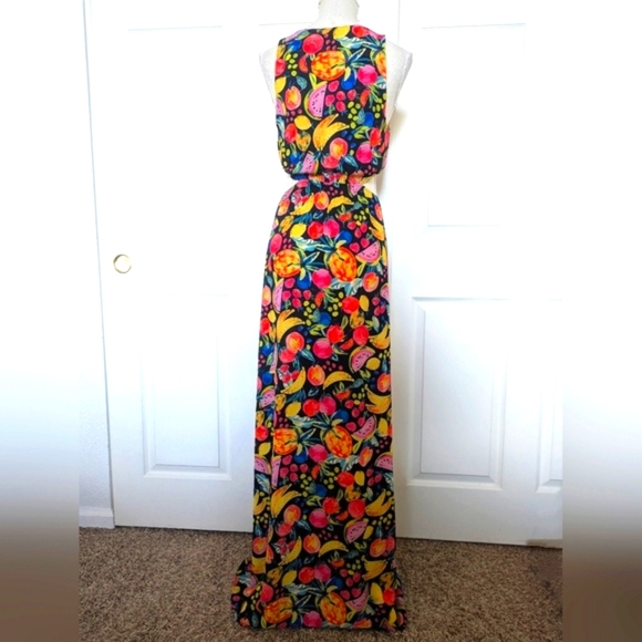 Show Me Your Mumu Tina Maxi Dress in Fruity Tango print - Picture 5 of 9